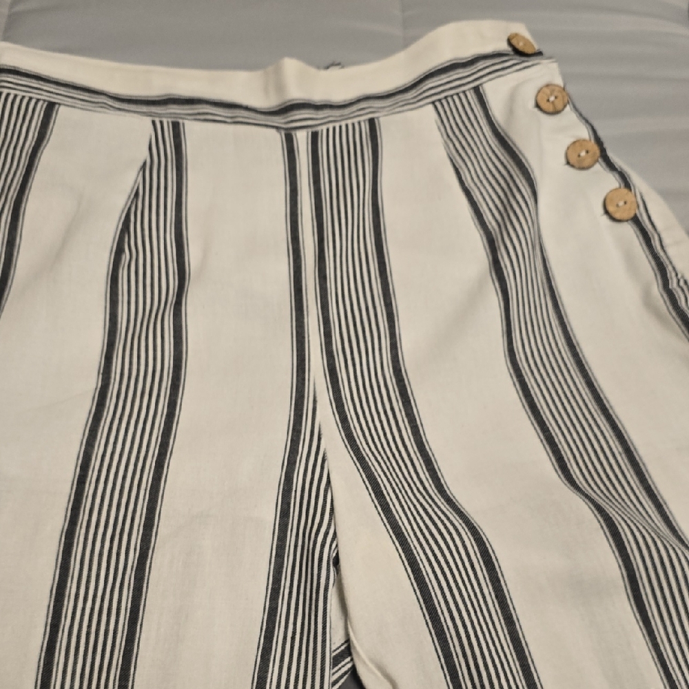 Haute Monde Black and White Striped Pants